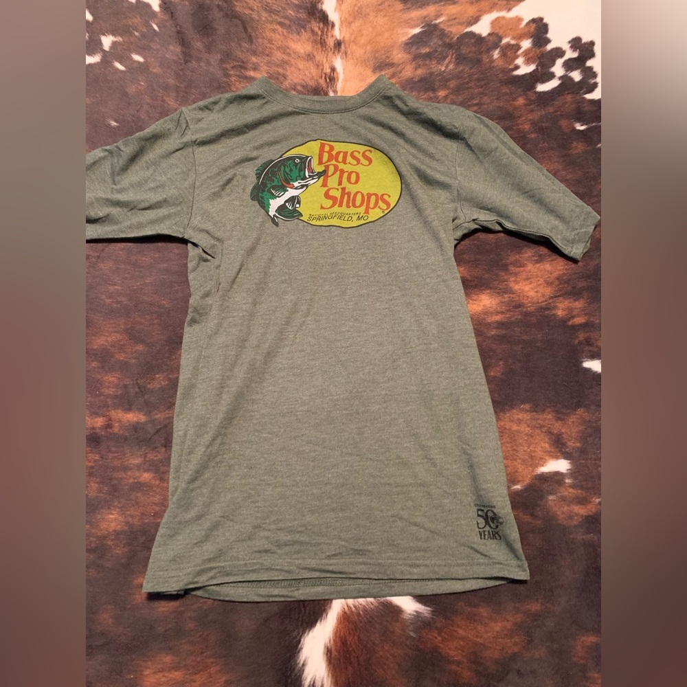 Bass pro shops tshirt